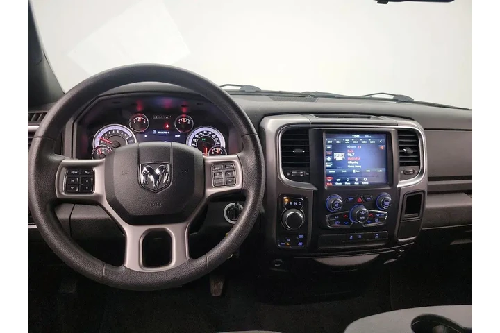 $24998 : Ram 1500 Classic 2021 4x4 Wa image 9