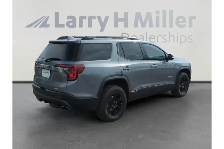 $28995 : GMC Acadia 2022 4x4 AT4 4dr image 5