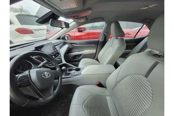 $22484 : Toyota Camry 2023 SE 4dr Sed image 10