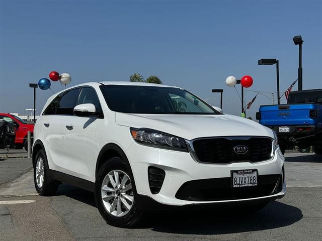 $17995 : 2019 Sorento image 2