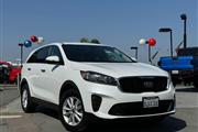 $17995 : 2019 Sorento thumbnail