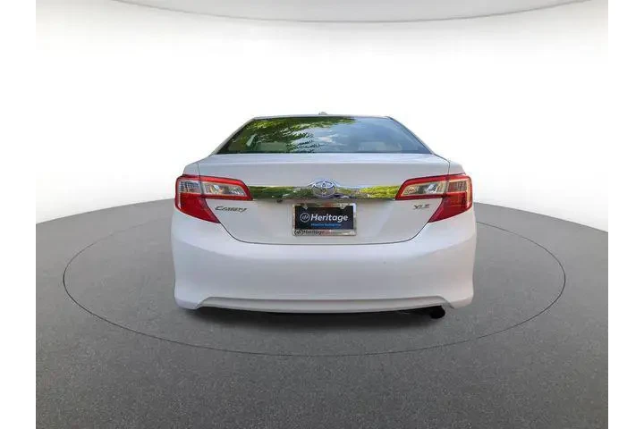 $12000 : Toyota Camry 2013 XLE 4dr Se image 6