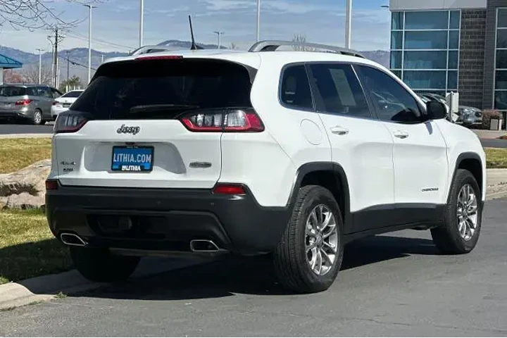 $17995 : Jeep Cherokee 2019 4x4 Latit image 2
