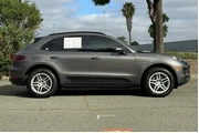 $20997 : Porsche Macan 2018 AWD 4dr S thumbnail