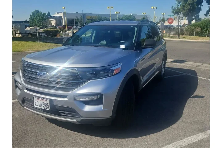 $22500 : Ford Explorer 2022 XLT 4dr S image 1