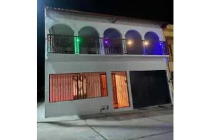 DUEÑO VENDE CASA EN NOCHISTLAN image 4