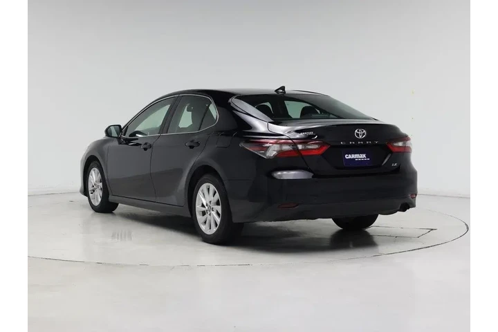 $24998 : Toyota Camry 2024 LE 4dr Sed image 2