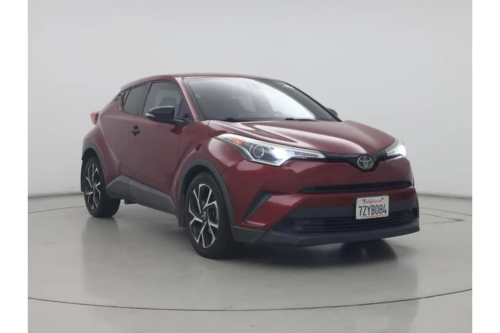 $14998 : Toyota C-HR 2018 XLE 4dr Cro image 1