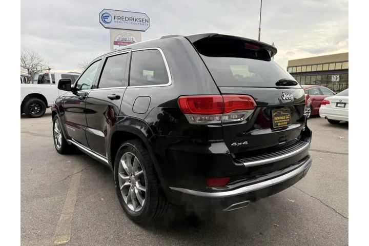 $14850 : 2015 Grand Cherokee Summit image 5