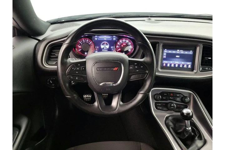 $28998 : Dodge Challenger 2022 R/T 2d image 10