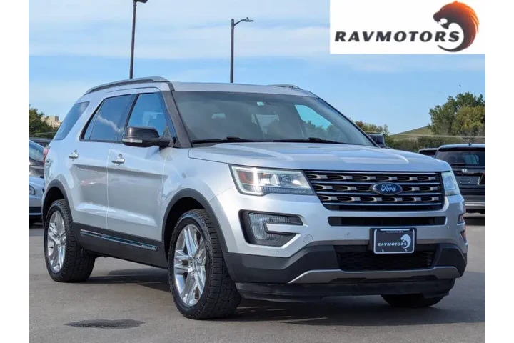 $14985 : 2016 Explorer XLT image 3
