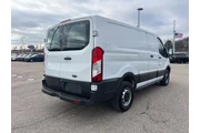 $17304 : Ford Transit 2018 250 3dr SW thumbnail