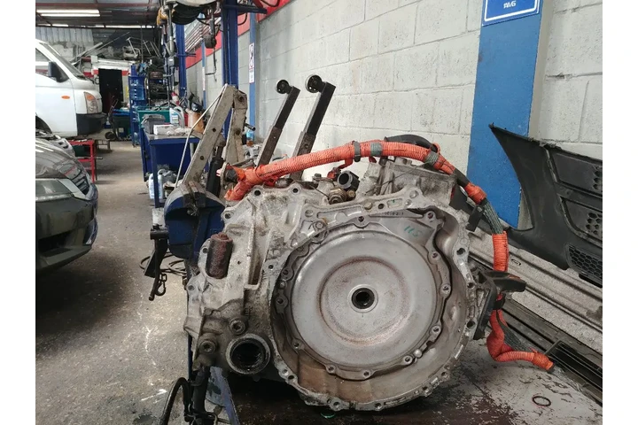 REPARACION VEHICULOS HIBRIDOS image 3