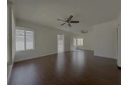1330 Menlo Ave/Pico Bl +Garaje en Los Angeles
