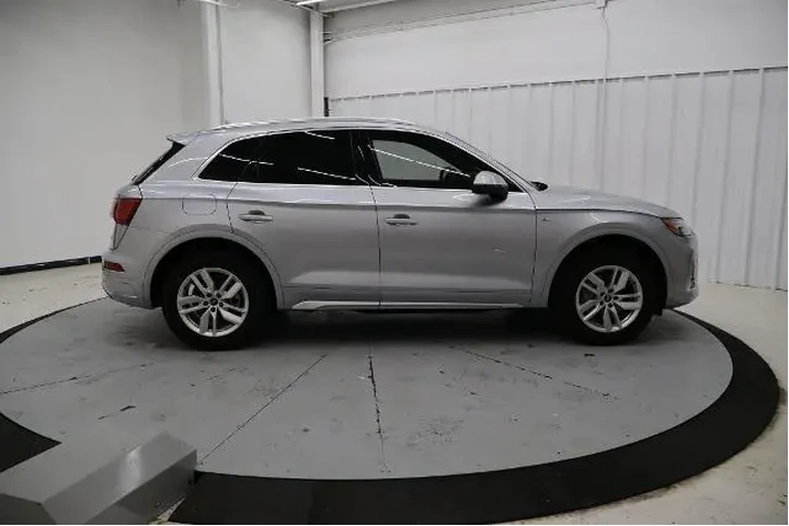 $31795 : Audi Q5 2023 AWD quattro S l image 2