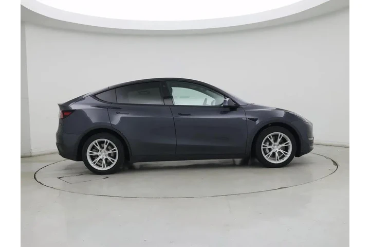 $28998 : Tesla Model Y 2021 AWD Long image 7