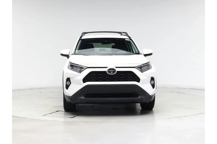 $27998 : Toyota RAV4 2021 AWD XLE 4dr image 5