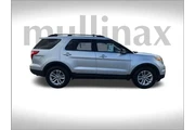$10900 : Ford Explorer 2013 XLT 4dr S thumbnail