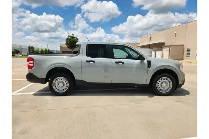 $27935 : Ford Maverick 2024 XL 4dr Su image 4