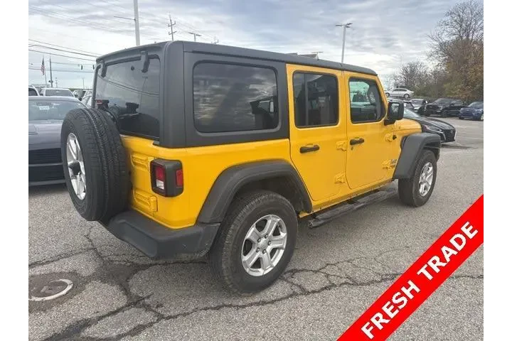 $24367 : Jeep Wrangler Unlimited 2021 image 4