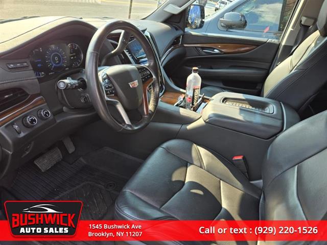 $34995 : Used 2019 Escalade ESV 4WD 4d image 9