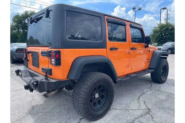 $12900 : 2013 Wrangler Unlimited Sport image 4