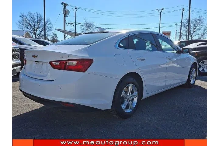 $18432 : Chevrolet Malibu 2024 LT 4dr image 5