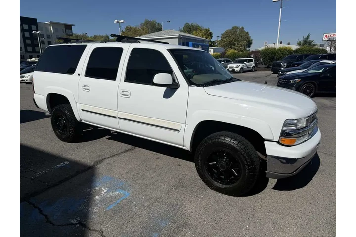 $11910 : 2006 Suburban LT image 5
