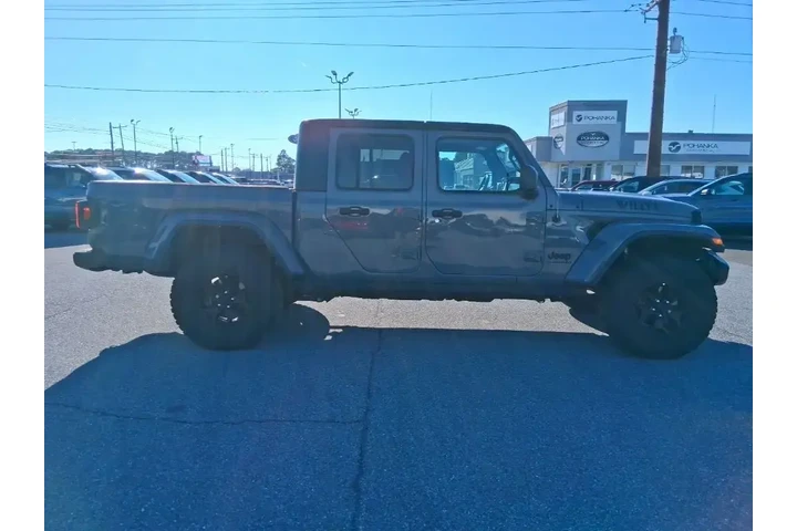 $30903 : Jeep Gladiator 2021 4x4 Will image 4