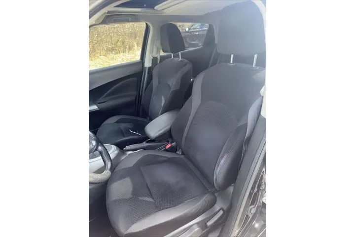 $8733 : Nissan JUKE 2015 SV 4dr Cros image 7