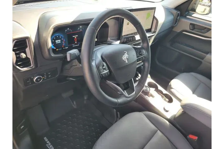 $35345 : Ford Bronco Sport 2025 AWD B image 9