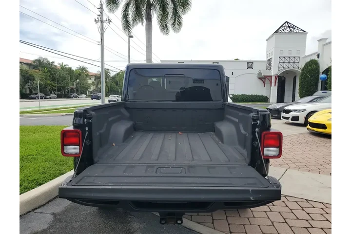 $33984 : Jeep Gladiator 2024 4x4 Will image 10