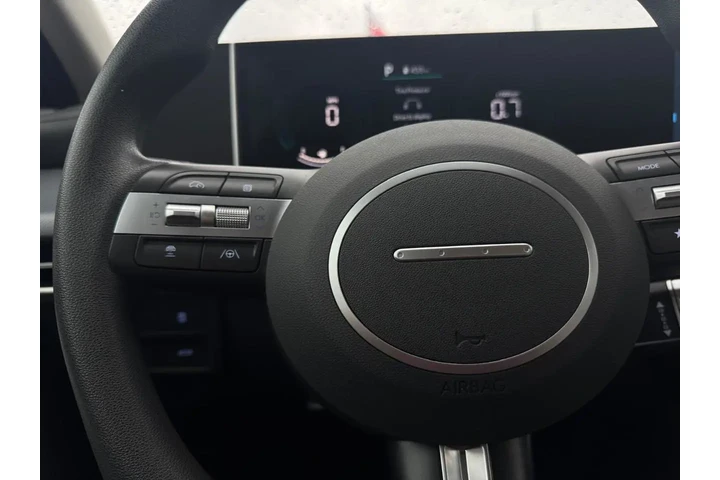 2025 Sonata SEL image 8
