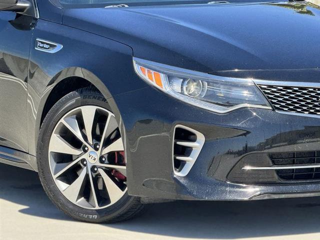 $14500 : 2016 Optima image 4