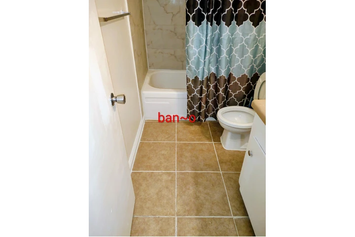 $550 : Rento cuarto image 5