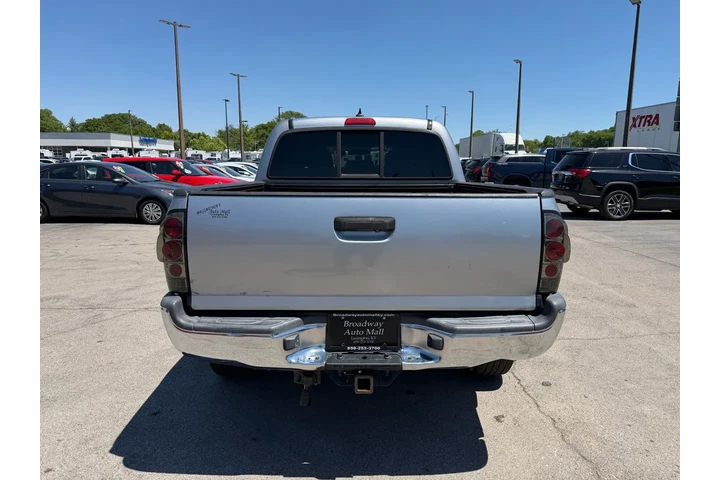 $14980 : 2015 Tacoma Double Cab AT Pre image 3