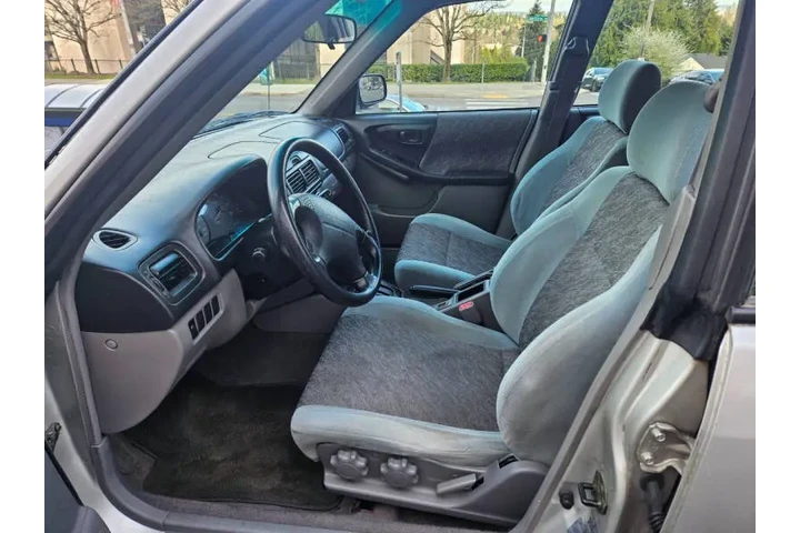 $3999 : 1999 Forester L image 9