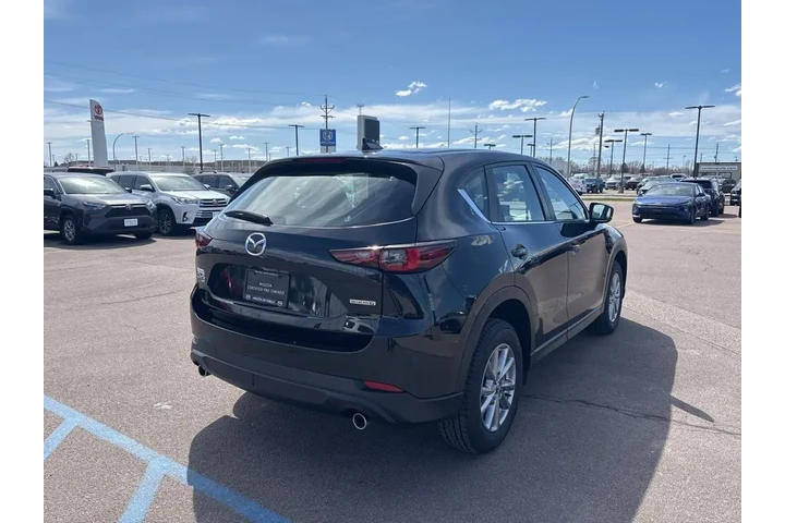$25999 : 2023 CX-5 2.5 S image 5