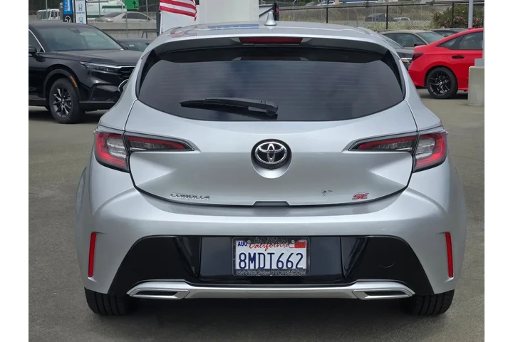 $22888 : Toyota Corolla Hatchback 201 image 6