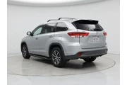 $25998 : Toyota Highlander 2018 XLE 4 thumbnail