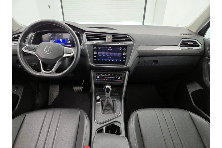 $22998 : Volkswagen Tiguan 2024 Wolfs image 9