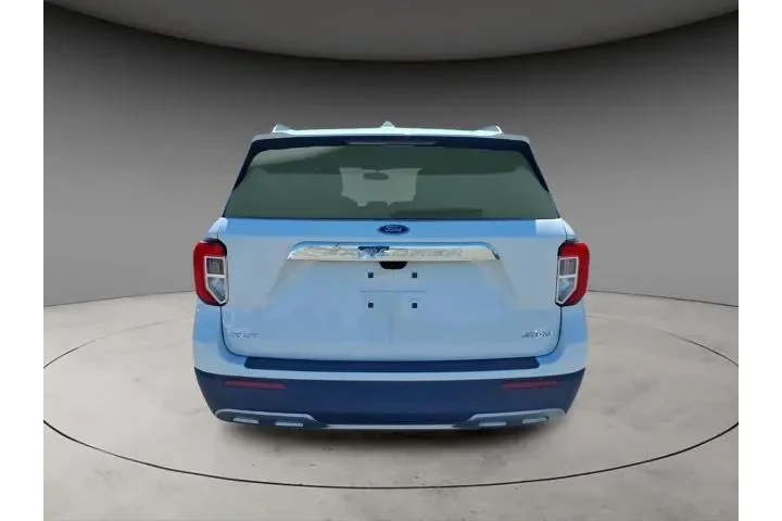 $32000 : Ford Explorer 2022 AWD XLT 4 image 7