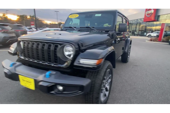 $31472 : Jeep Wrangler 2024 4x4 Willy image 6