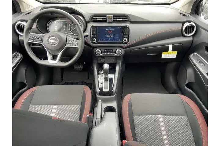 $17626 : Nissan Versa 2025 SR 4dr Sed image 10