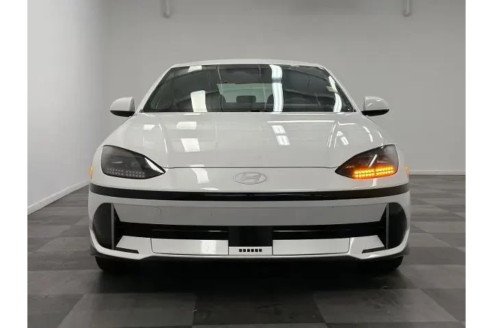 $24000 : Hyundai IONIQ 6 2024 SE 4dr image 3