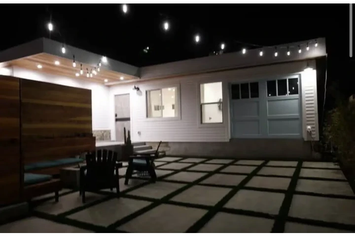 $1100 : Beautiful one bedroom 1bath image 3