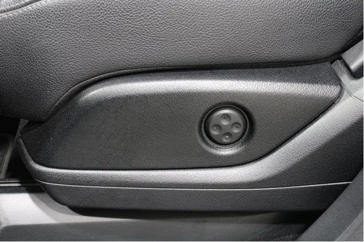 $15987 : Mercedes-Benz M-Class 2015 M image 4