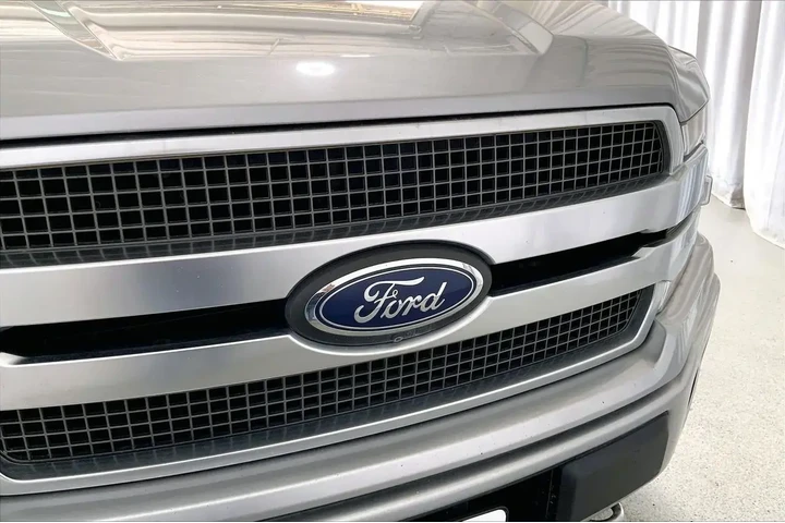 $28241 : Ford F-150 2020 4x4 XL 4dr S image 7