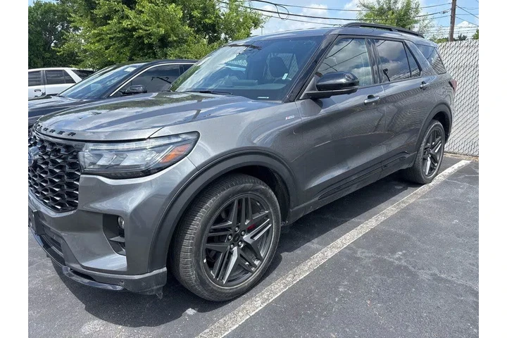 $38991 : Ford Explorer 2025 AWD ST-Li image 1