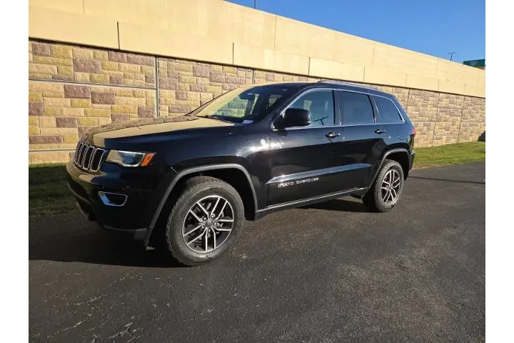 $18226 : Jeep Grand Cherokee 2020 4x4 image 7